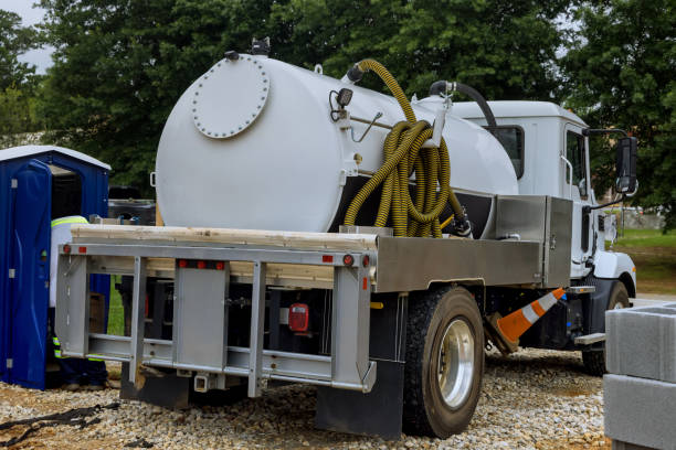 Best Porta potty rental near me  in Okemos, MI